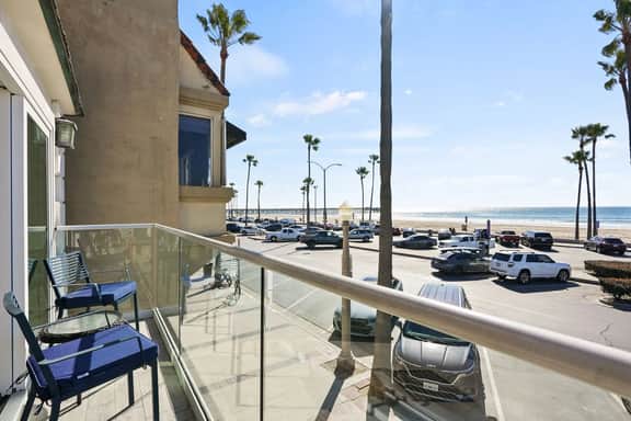 O2308B - Pier View Rooftop - Image 5
